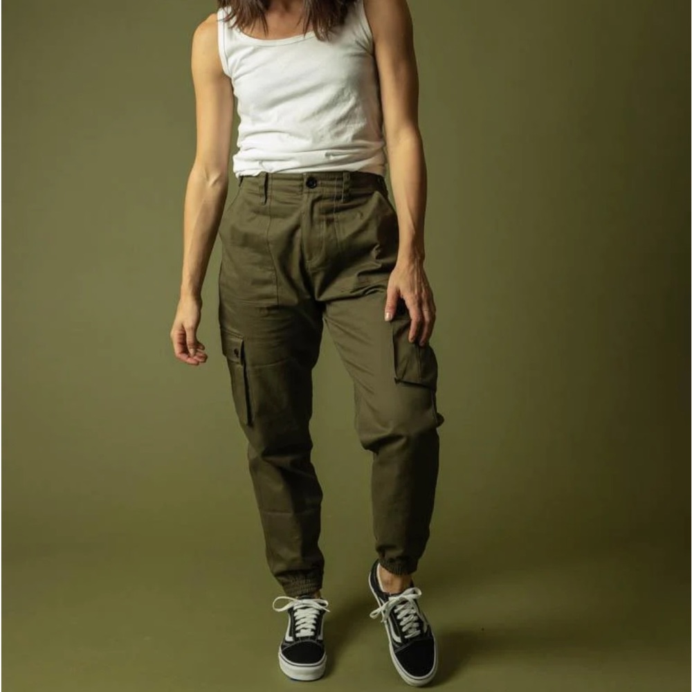 Wondery 2.0 Isabel Pants • SM